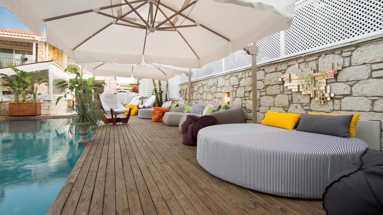 The Six Alacati Hotel Extérieur photo