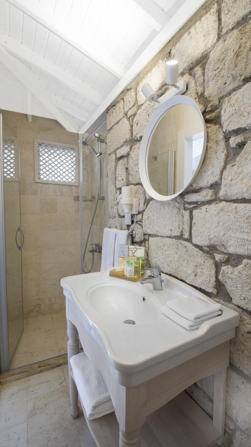 The Six Alacati Hotel Extérieur photo